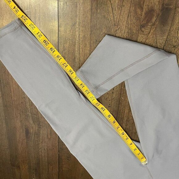 Fabletics XS Powerhold 7/8 Leggings - Picture 8 of 8